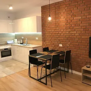 https://apart-prestige-zabkowska.warsawhotelspoland.com